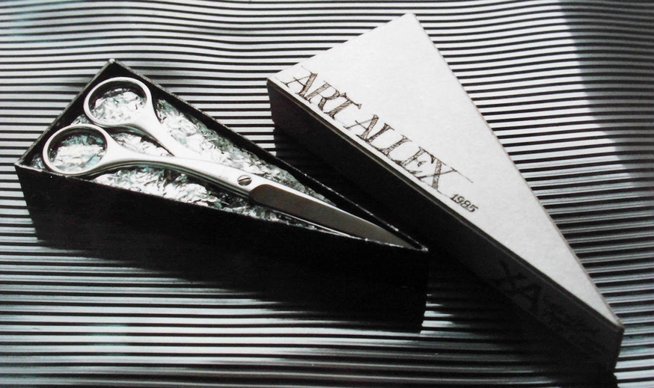 ハサミパッケージ, プレミアム商品