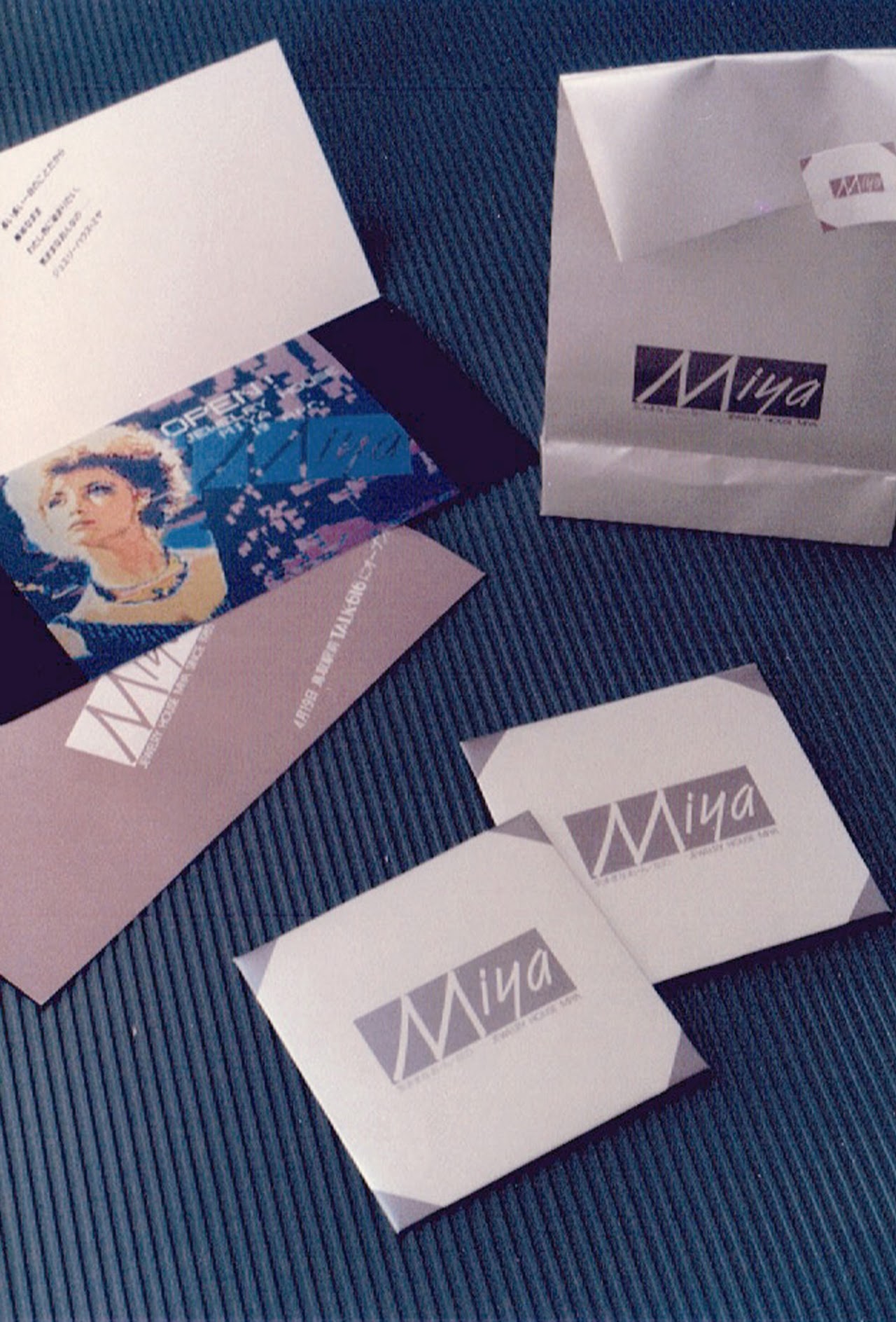 ショップアイデンティティ, SI, 包装紙, ロゴデザイン, ブランド