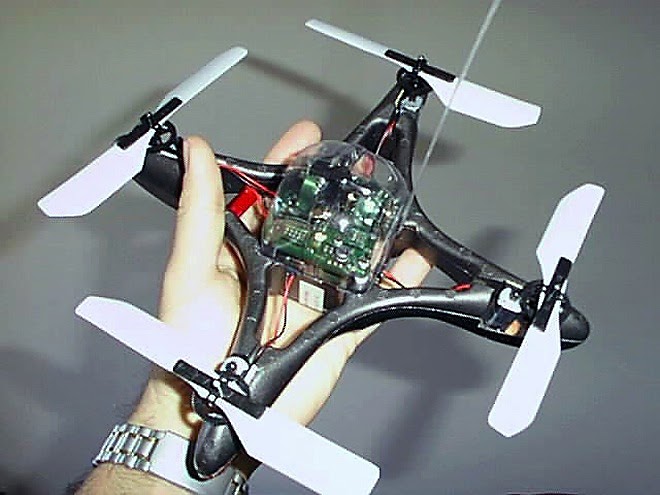 世界初のドローンデザイン, Gyro Saucer II, 新商品開発デザイン, KEYENCE