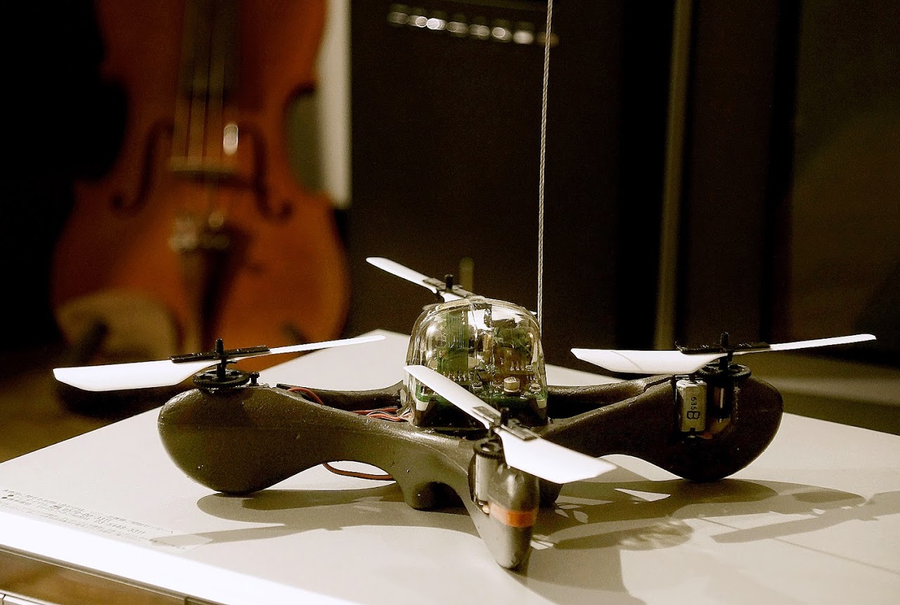 KEYENCE GYRO SAUCER, キーエンス ジャイロソーサー, 世界初のドローン